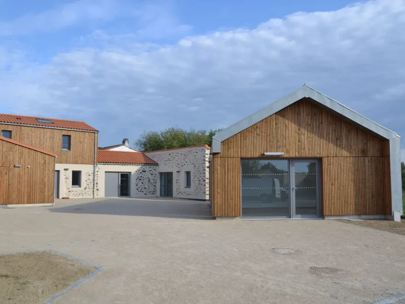 Réalisation de charpente par Tesson Laurent, menuisier charpentier à Saint Julien des Landes