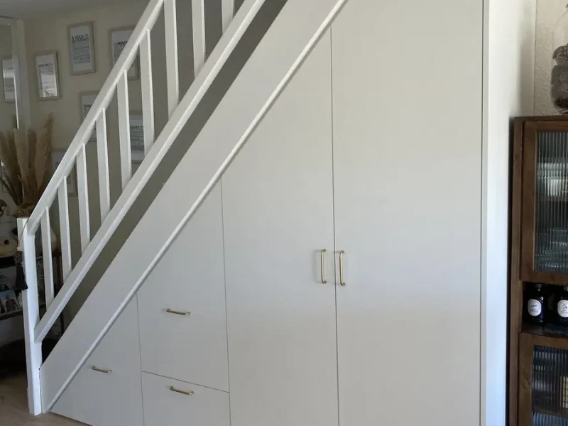 Réalisation d'aménagement intérieur par Tesson Laurent, menuisier charpentier à Saint Julien des Landes