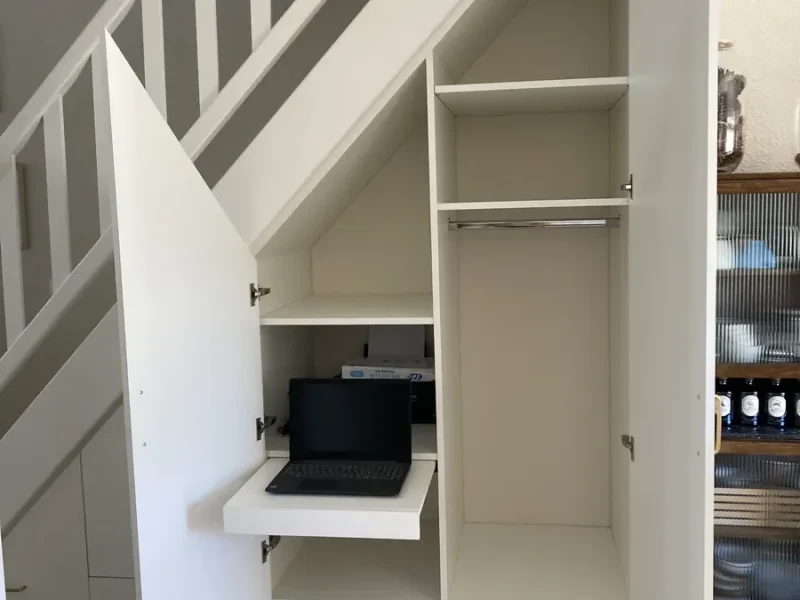 Réalisation d'aménagement intérieur par Tesson Laurent, menuisier charpentier à Saint Julien des Landes