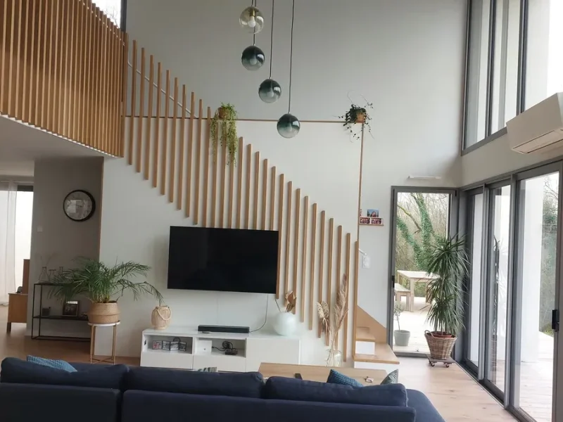 Réalisation d'aménagement intérieur par Tesson Laurent, menuisier charpentier à Saint Julien des Landes