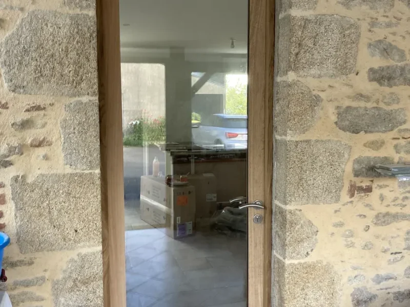 Réalisation d'aménagement intérieur par Tesson Laurent, menuisier charpentier à Saint Julien des Landes