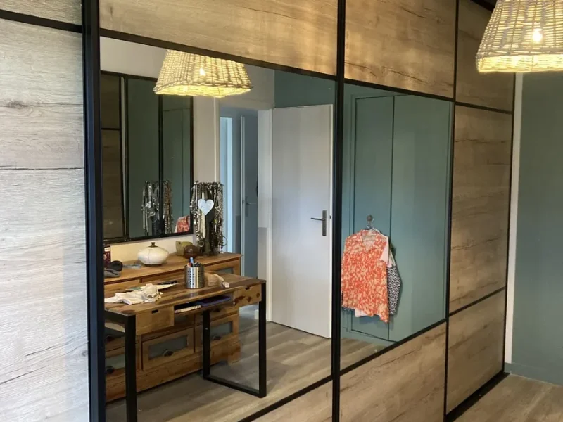 Réalisation d'aménagement intérieur par Tesson Laurent, menuisier charpentier à Saint Julien des Landes