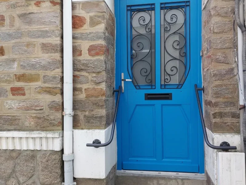 Réalisation d'ouvertures bois par Tesson Laurent, menuisier charpentier à Saint Julien des Landes